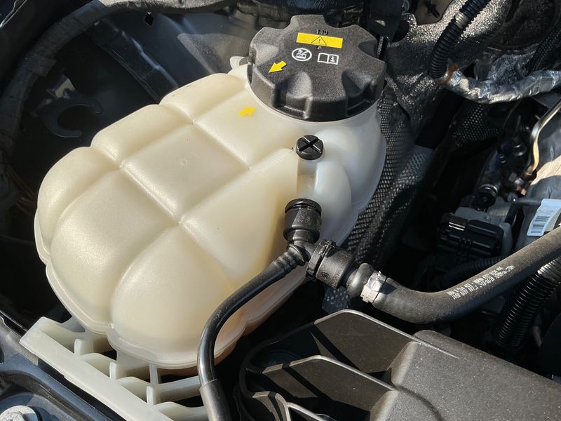 BMW 1er 116d Advantage 2019 – снимка 33