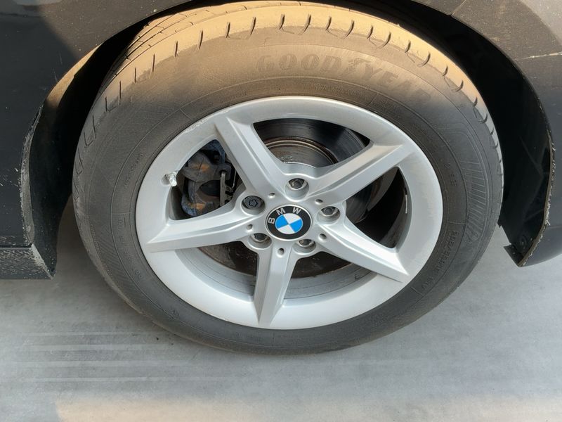 BMW 1er 116d Advantage 2019 – снимка 11