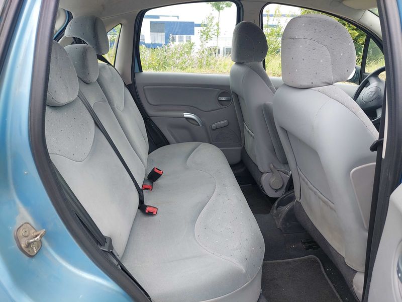 Citroen C3 1.4 Ambiance 2003 – снимка 13