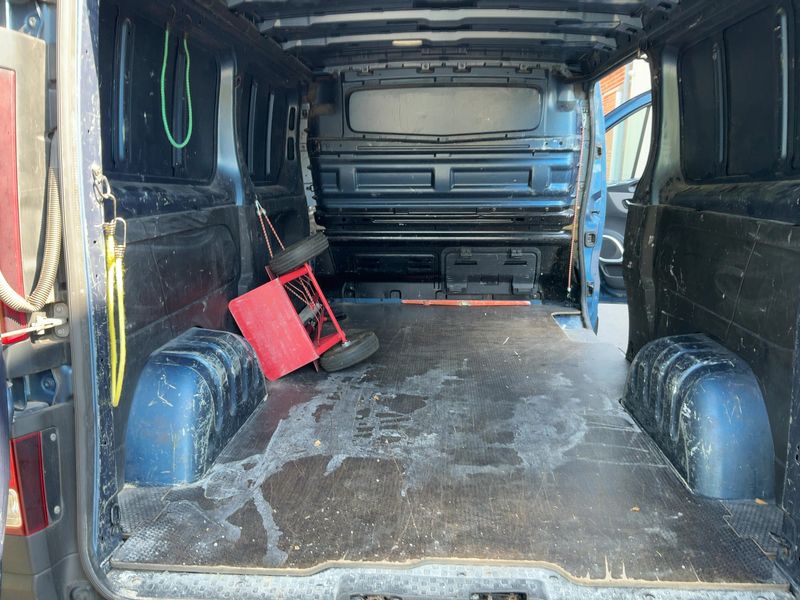 Renault Trafic 1.6 dCi Grand Confort L2H1 1200 2018 – снимка 15