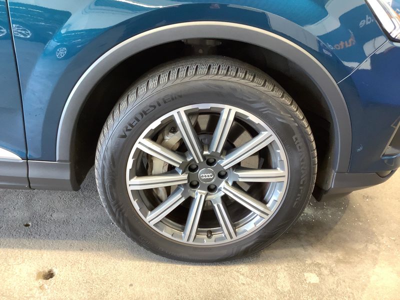 Audi Q7 55 TFSIe quattro 2020 – снимка 11