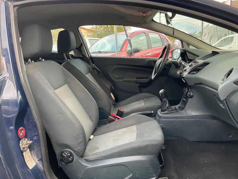 Ford Fiesta 1.25 Ambiente 2010 – снимка 3