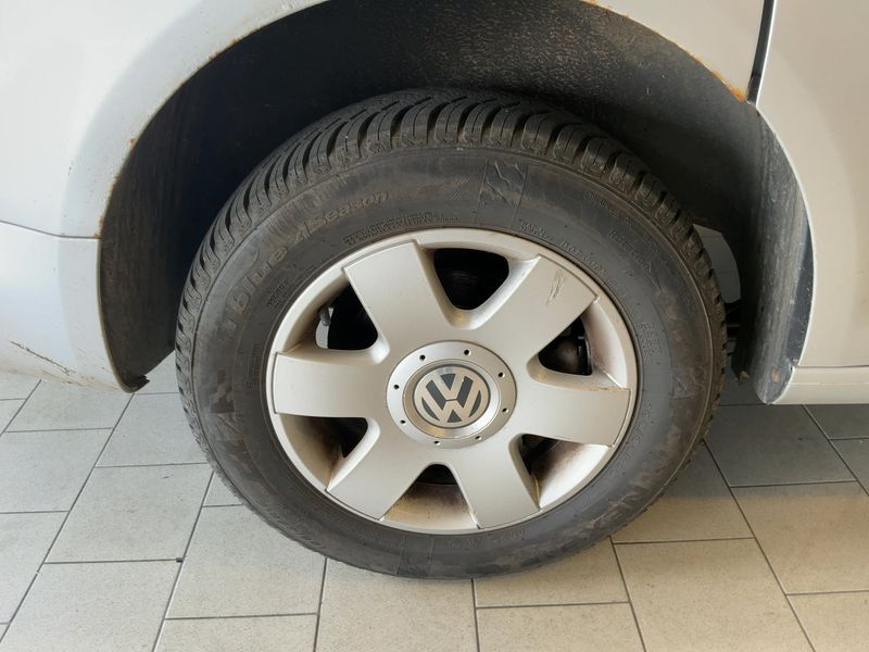 Volkswagen Caddy 1.9 TDI Life Style 2009 – снимка 9