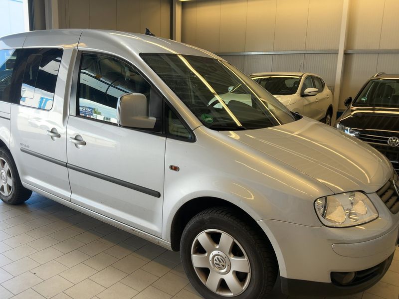 Volkswagen Caddy 1.9 TDI Life Style 2009 – снимка 12