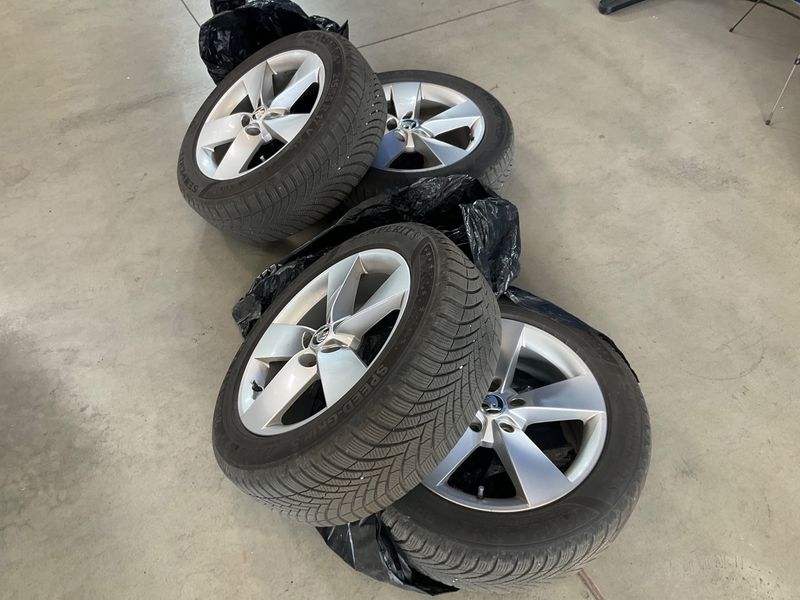 Skoda Karoq 1.5 TSI ACT Style 2018 – снимка 15