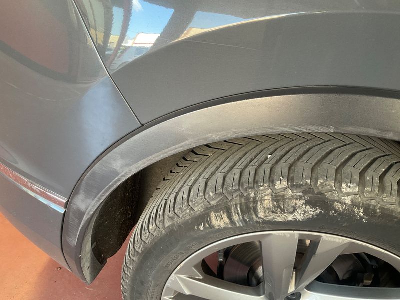 Volkswagen Tiguan 2.0 TDI R-Line 4Motion 2021 – снимка 21