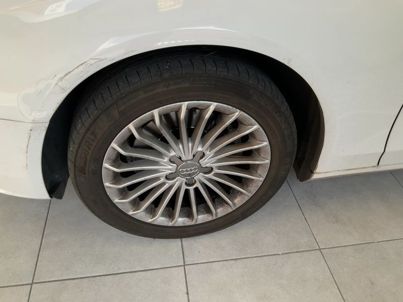 Audi A4 2.0 TDI Advanced 2014 – снимка 16