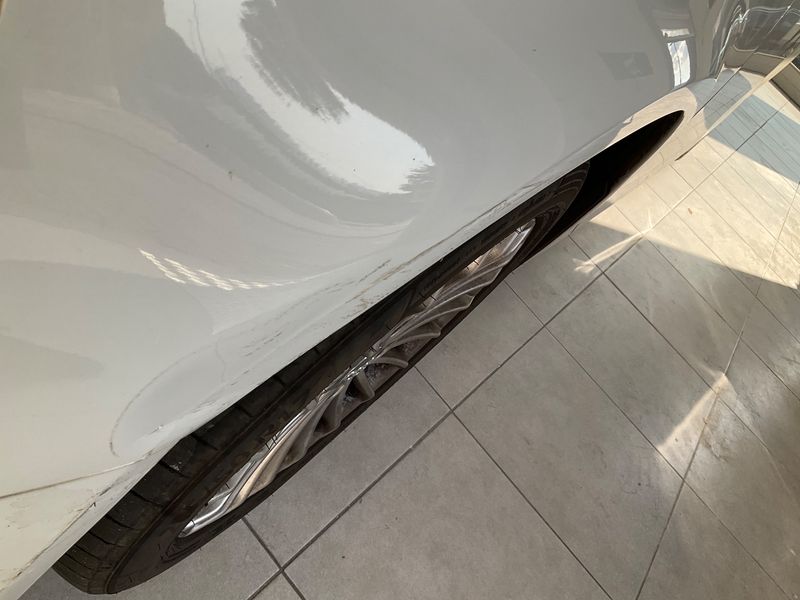 Audi A4 2.0 TDI Advanced 2014 – снимка на щета
