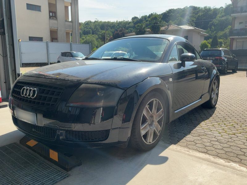 Audi TT 1.8 Turbo Coupe 2003 – снимка 2