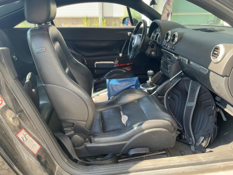 Audi TT 1.8 Turbo Coupe 2003 – снимка 16