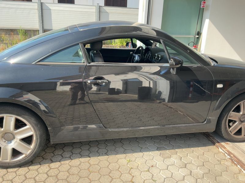 Audi TT 1.8 Turbo Coupe 2003 – снимка 10