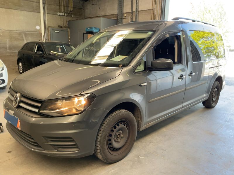 Volkswagen Caddy 2.0 TDI Maxi Trendline BlueMotion Tech 2017 – снимка 2