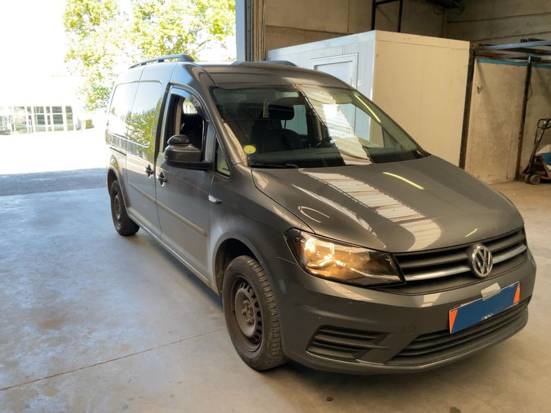 Volkswagen Caddy 2.0 TDI Maxi Trendline BlueMotion Tech 2017 – снимка 12