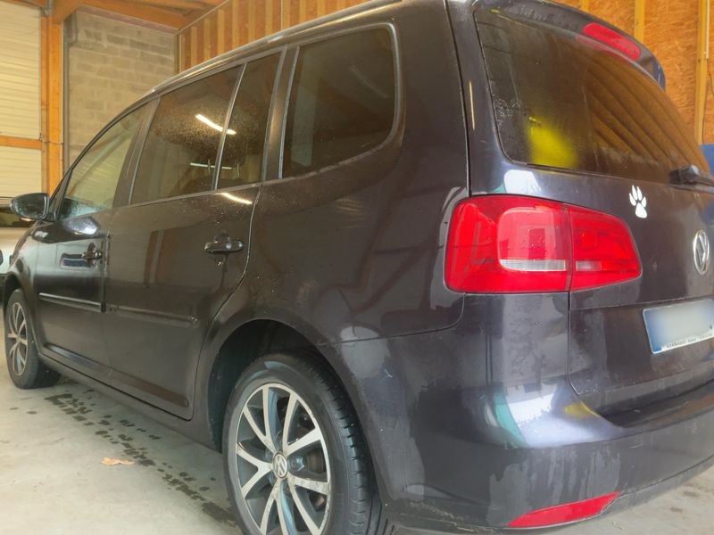 Volkswagen Touran 1.6 TDI Comfortline BlueMotion Tech 2013 – снимка 6
