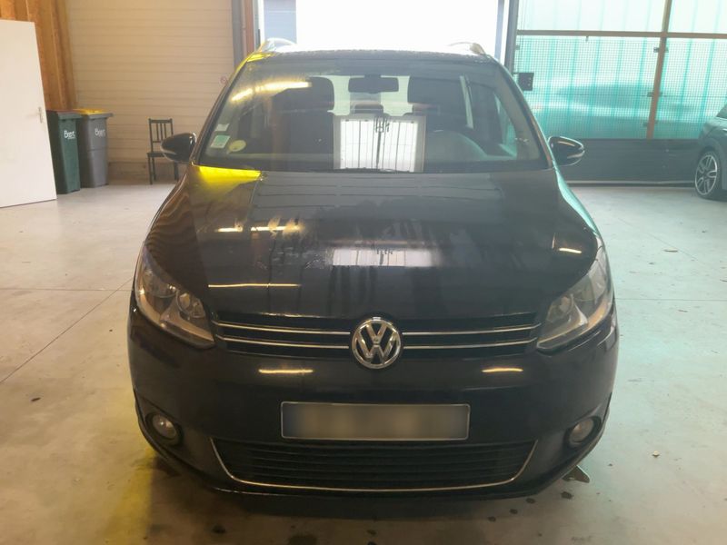 Volkswagen Touran 1.6 TDI Comfortline BlueMotion Tech 2013 – снимка 14