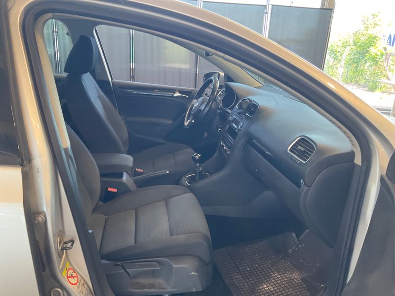 Volkswagen Golf VI 1.6 Comfortline 2009 – снимка 3