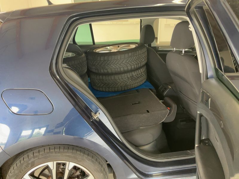 Volkswagen Golf VII 1.6 TDI Allstar BlueMotion Tech 2016 – снимка 20