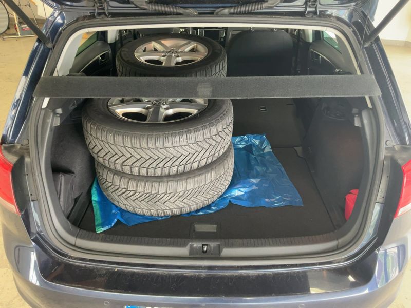 Volkswagen Golf VII 1.6 TDI Allstar BlueMotion Tech 2016 – снимка 16