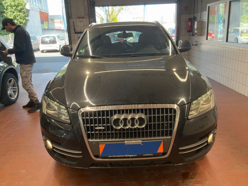 Audi Q5 2.0 TFSI quattro 2009 – снимка 14