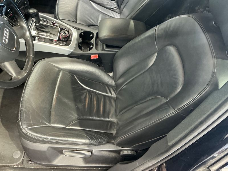 Audi Q5 2.0 TFSI quattro 2009 – снимка 25
