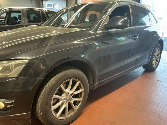 Audi Q5 2.0 TFSI quattro 2009 – снимка 2