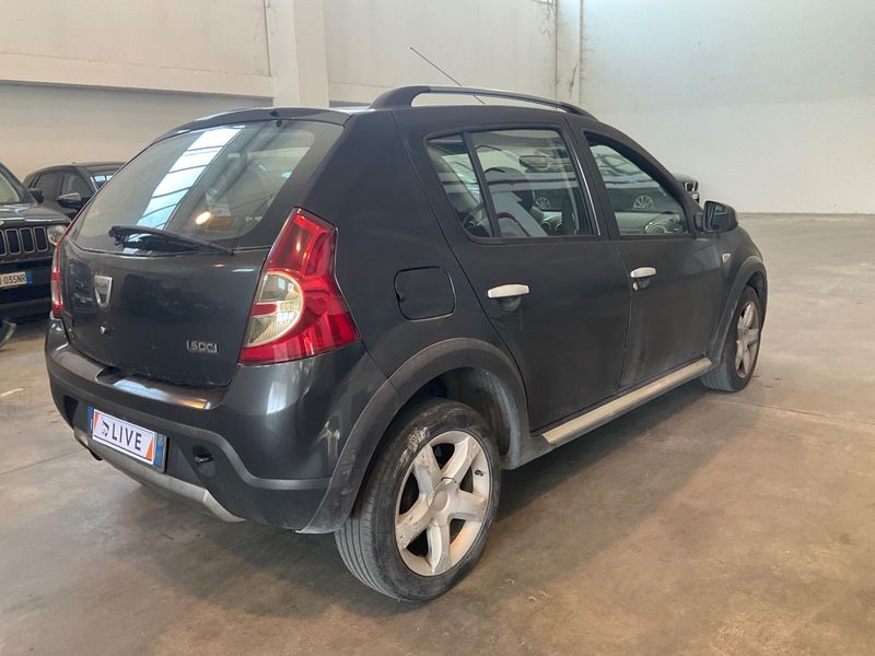 Dacia Sandero 1.5 dCi Stepway 2010 – снимка 2
