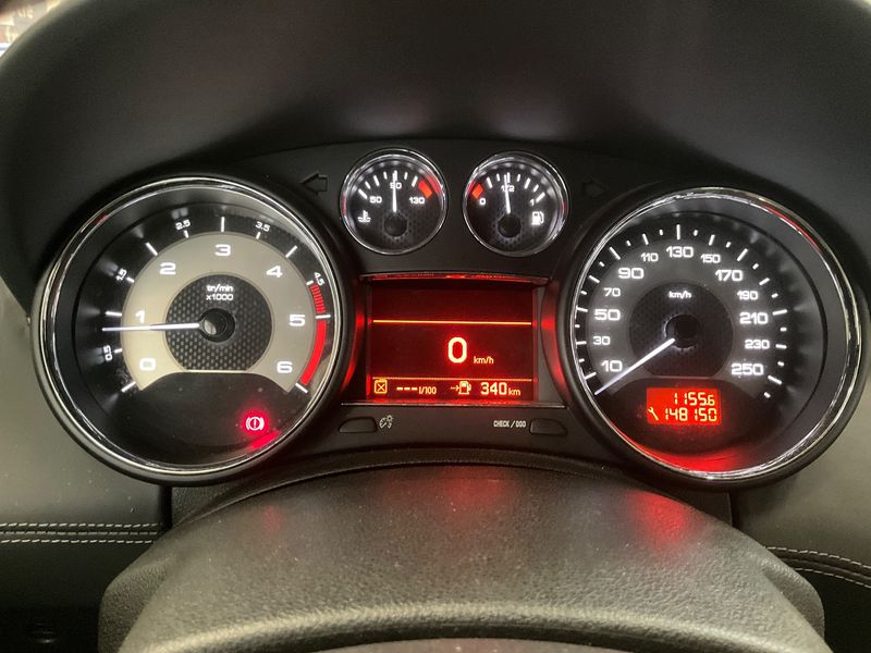 Peugeot RCZ 2.0 HDi Basis 2012 – снимка 18