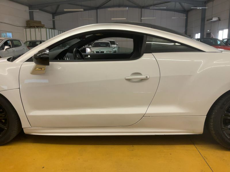 Peugeot RCZ 2.0 HDi Basis 2012 – снимка 4