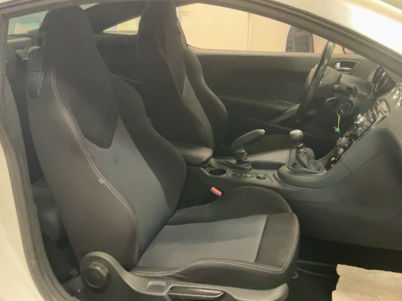 Peugeot RCZ 2.0 HDi Basis 2012 – снимка 16