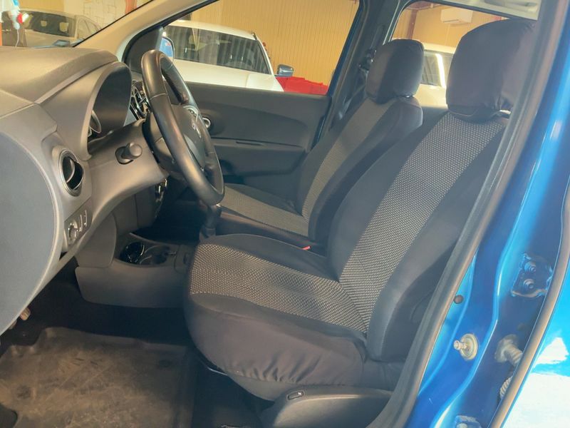 Dacia Lodgy 1.6 SCe Techroad 2019 – снимка 17