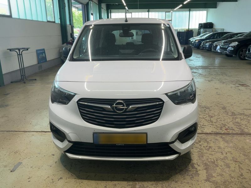 Opel Combo Life 1.5 CDTI Edition 2022 – снимка на щета
