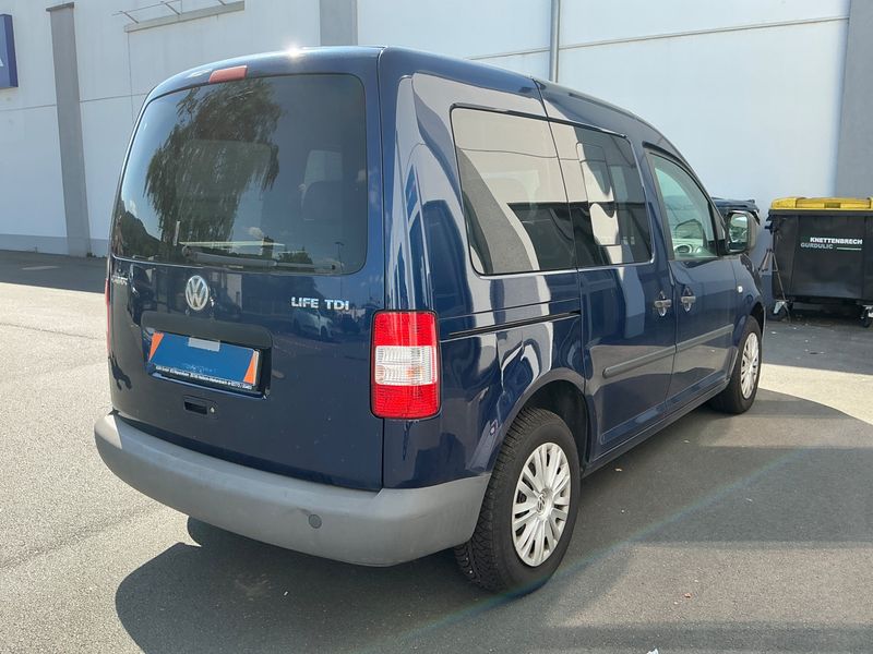 Volkswagen Caddy 1.9 TDI Life 2007 – снимка 2