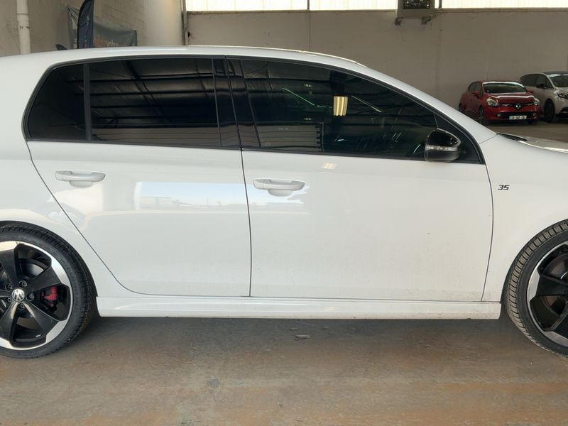 Volkswagen Golf VI 2.0 TSI GTI Edition 35 2011 – снимка 10