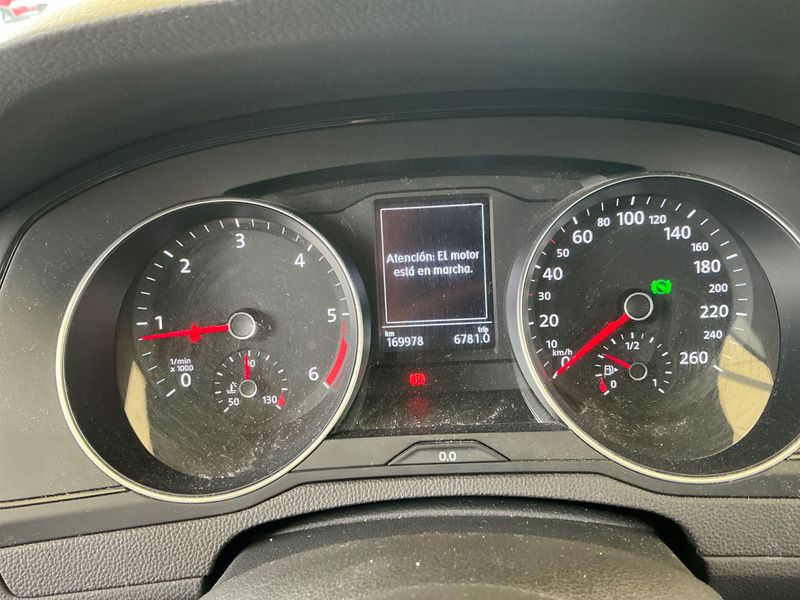 Volkswagen Passat 2.0 TDI 2021 – снимка 18