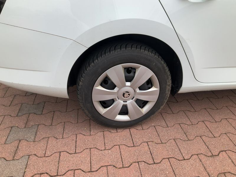 Skoda Fabia 1.4 TDI Joy 2016 – снимка 9