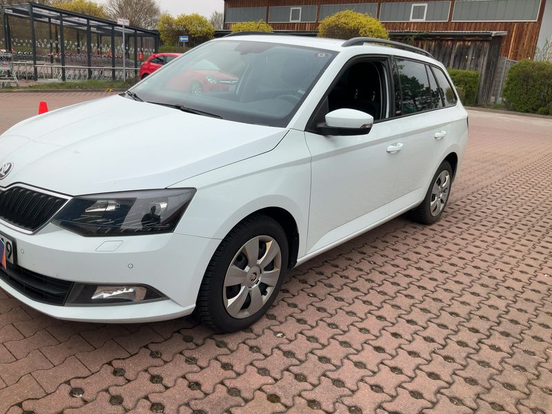 Skoda Fabia 1.4 TDI Joy 2016 – снимка 2