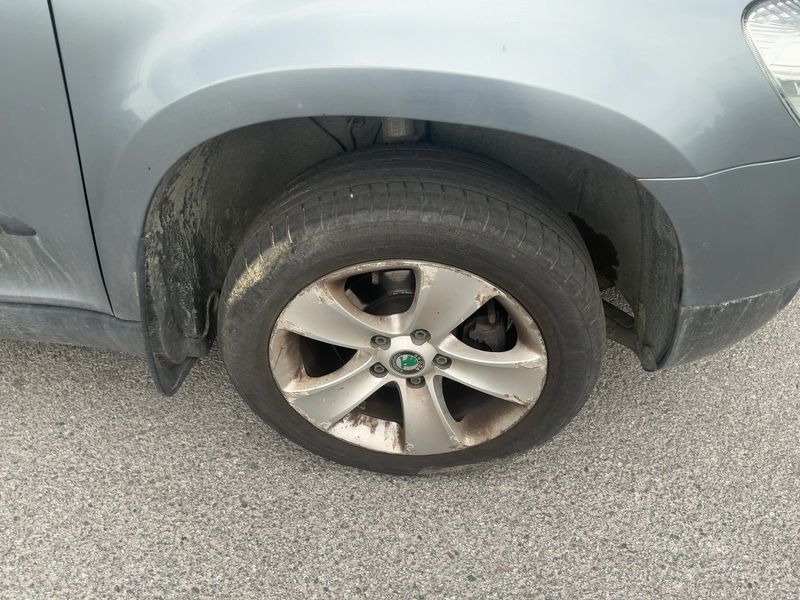 Skoda Yeti 1.6 TDI GreenLine 2012 – снимка 11