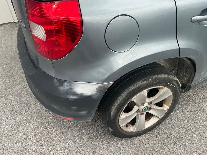 Skoda Yeti 1.6 TDI GreenLine 2012 – снимка 25