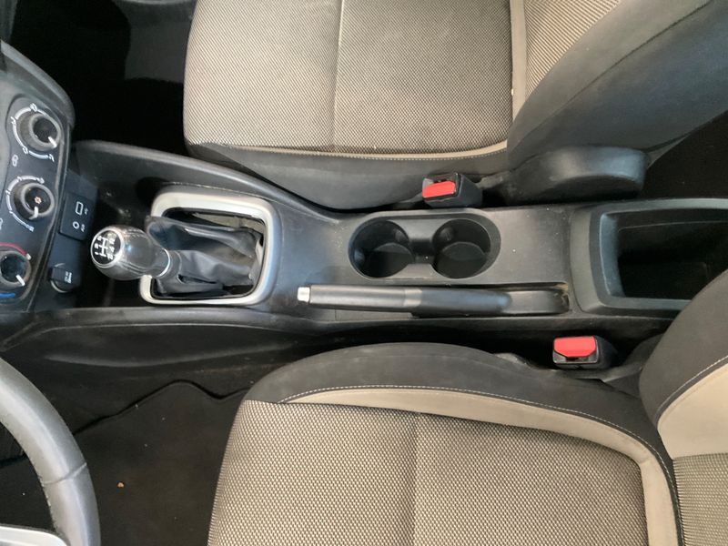 Fiat Tipo 1.3 M-Jet Easy 2016 – снимка 39