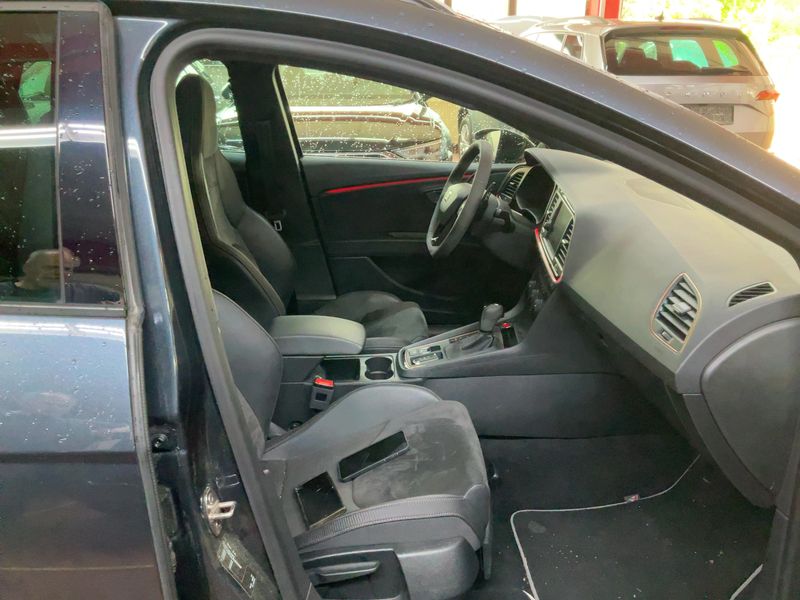 Seat Leon 2.0 TSI Cupra 300 4Drive R 2020 – снимка 16