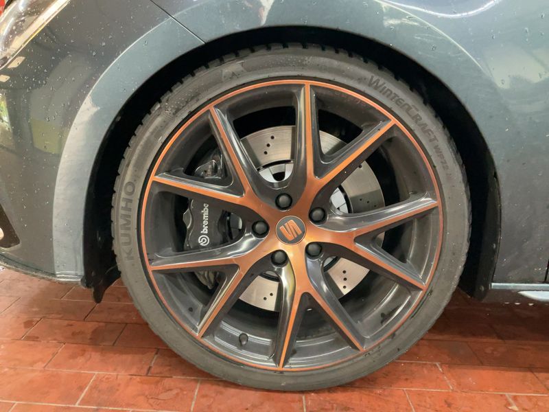Seat Leon 2.0 TSI Cupra 300 4Drive R 2020 – снимка 3