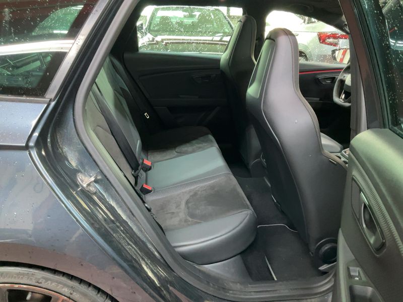 Seat Leon 2.0 TSI Cupra 300 4Drive R 2020 – снимка 19