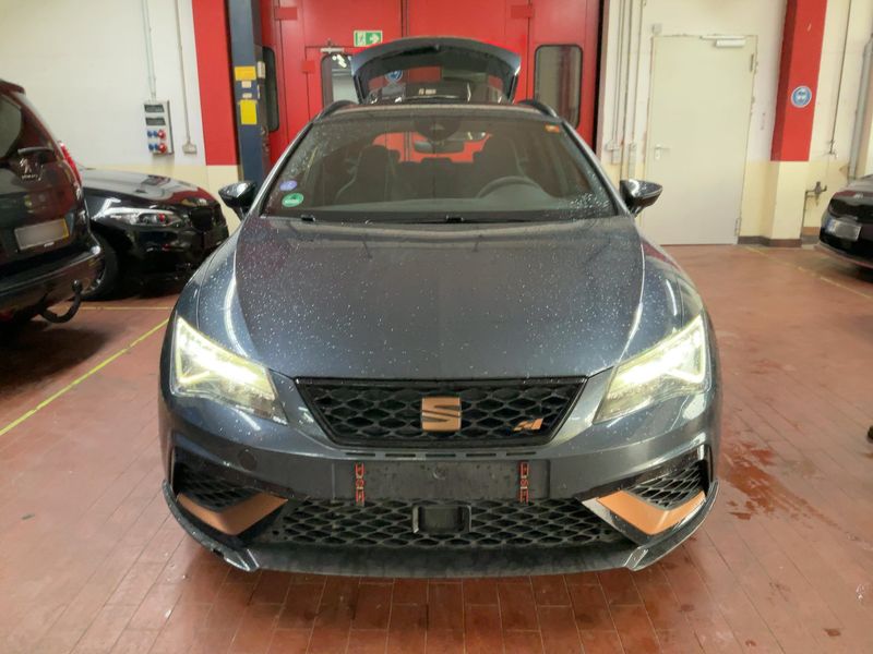 Seat Leon 2.0 TSI Cupra 300 4Drive R 2020 – снимка 14