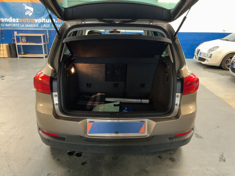Volkswagen Tiguan 2.0 TDI Karat 4Motion BlueMotion Tech 2012 – снимка 15