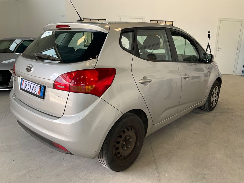 Kia Venga 1.4 Active 2013 – снимка 2