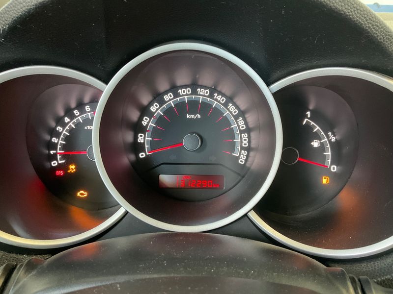 Kia Venga 1.4 Active 2013 – снимка 4