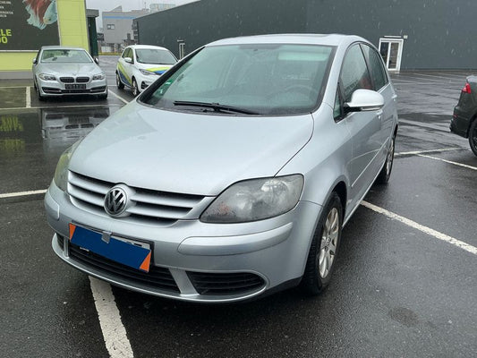 Volkswagen Golf V Plus 1.6 FSI Comfortline 2005 – снимка 1