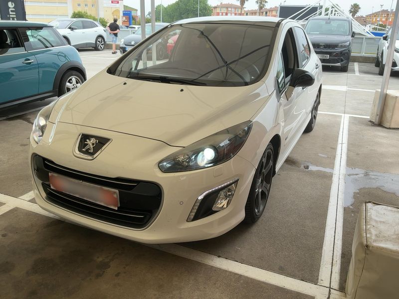 Peugeot 308 1.6 THP Allure 2012 – снимка 1