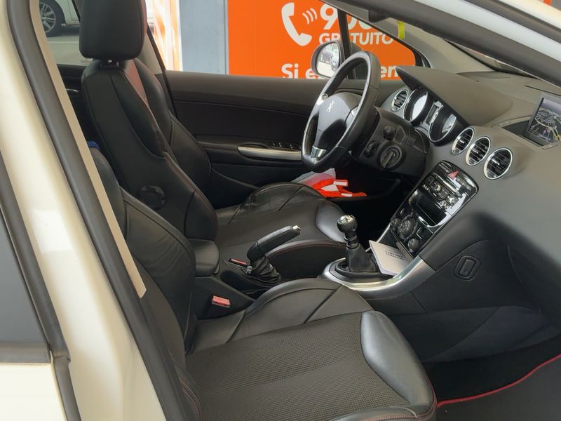 Peugeot 308 1.6 THP Allure 2012 – снимка 16