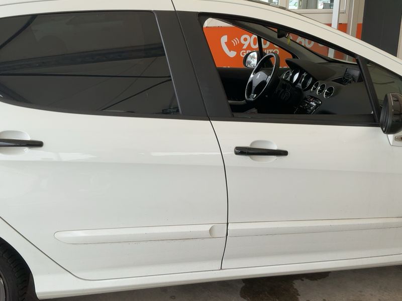 Peugeot 308 1.6 THP Allure 2012 – снимка 10